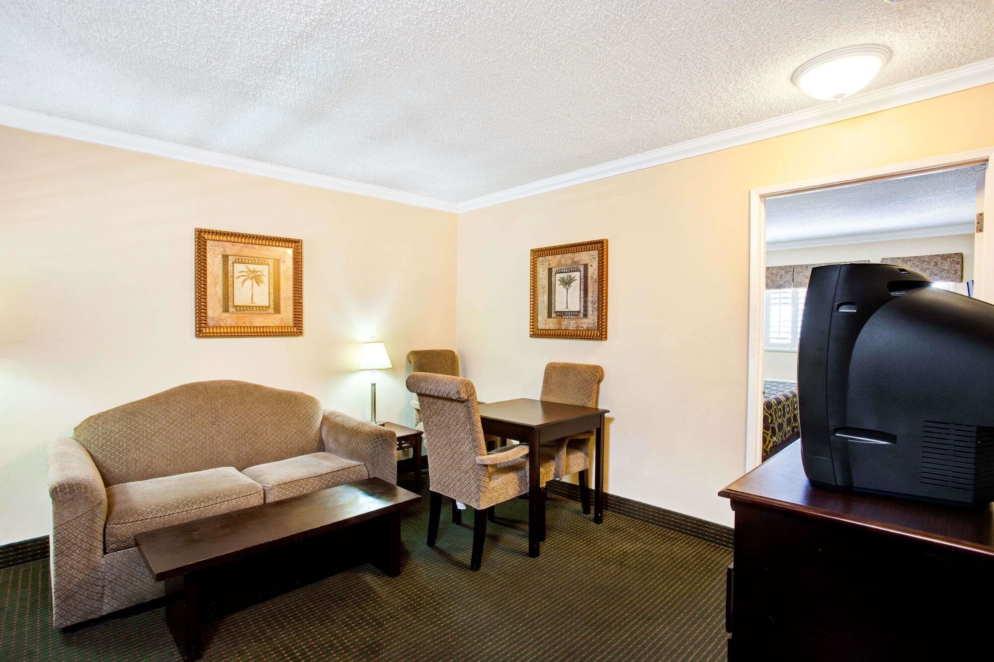 Travelodge By Wyndham Chatsworth Los Angeles Exterior photo